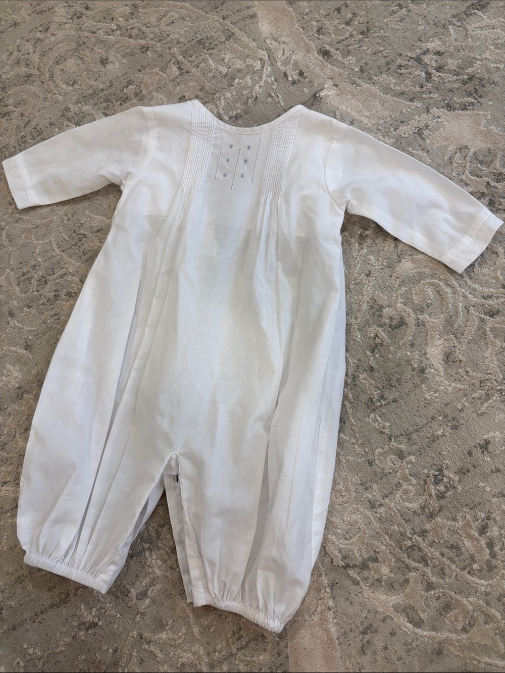 Petit Ami White Boys' Long-Sleeve One-Piece